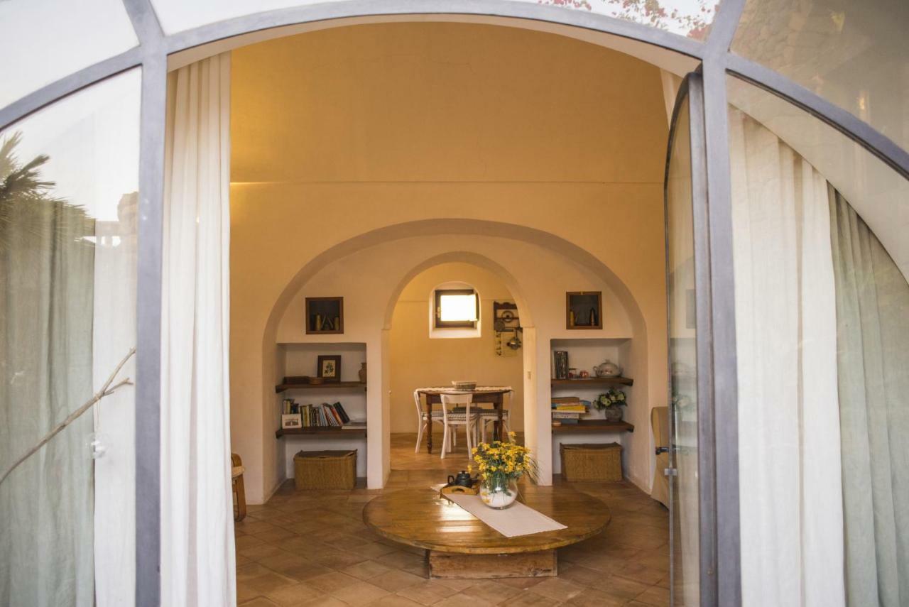 Dammuso Sant'anna Casa de Férias *